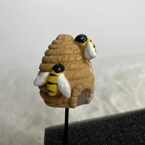 Mini Gnome Garden Brown Bee Hive Pot Stake Peg Statue 3“ Tall Figure miniature - Picture 1 of 10