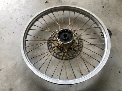 01-08 LLANTA DELANTERA SUZUKI RM250 OEM 042 Foto 1 de 4