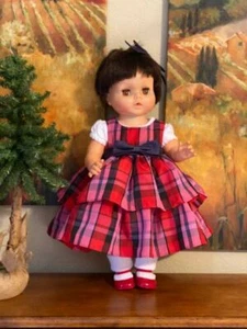 Regal Doll ~ Made In Canada ~ Vintage ~ 21" Tall ~ Brown Hair & Sleep Eyes - Picture 1 of 12