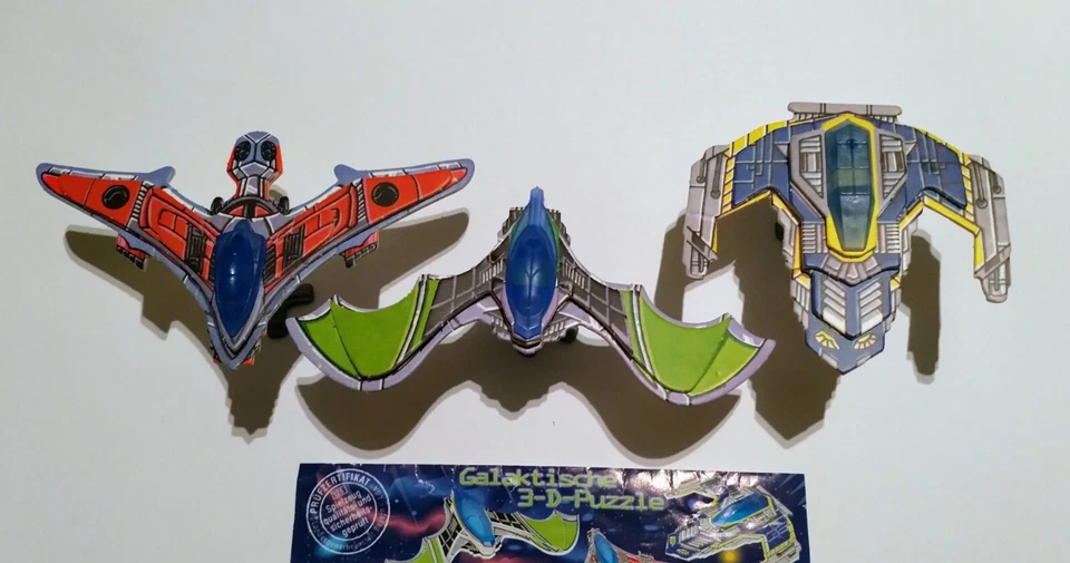 JUEGO DE AVIONES MODELO CARTÓN 3D NAVES ESPACIALES - JUGUETES SORPRESA INFANTIL MINIATURAS Foto 1 de 1