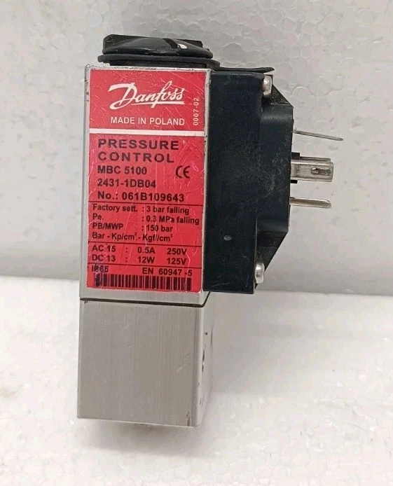 1pc New Danfoss MBC5100 2431-1DB04 061B109643 Pressure Sensor FREE FAST SHIP - Image 1 of 4