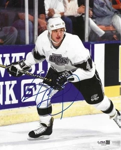 Autographed Rob Blake Los Angeles Kings 8x10 photo - w/JSA COA - Picture 1 of 1