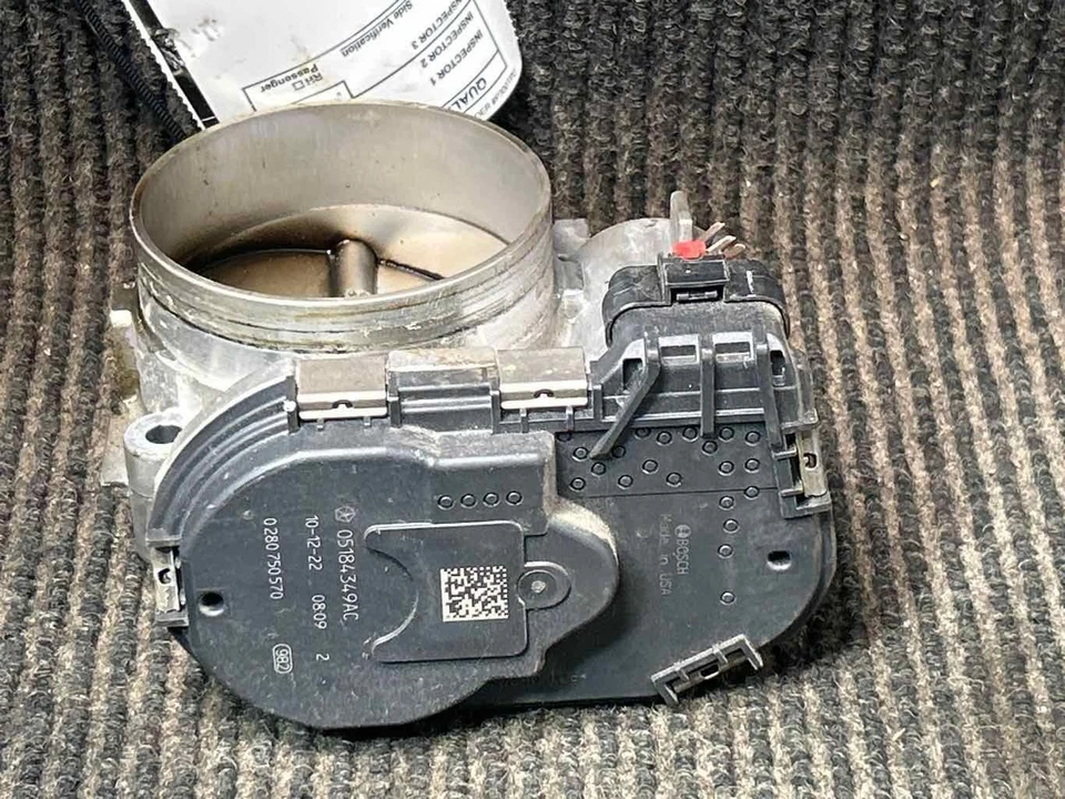 Fits 2011-16 Chrysler Town Country Throttle Body OEM#:5184349ac Foto 1 de 4