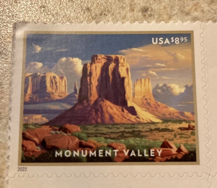 Colorful US Year of 2022 Monument Valley, Priority Mail Stamp Single (MNH). - Image 1 of 1