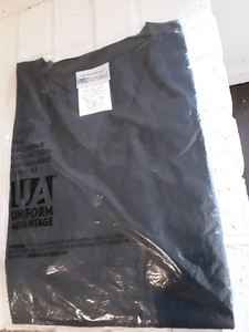 Uniform Advantage UA Women's Black Scrub Top Size L NEW - Picture 1 of 7