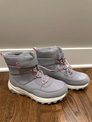 Botas de nieve de invierno Noah Hiker para niñas - Cat & Jack™ aisladas impermeables al aire libre Foto 1 de 4