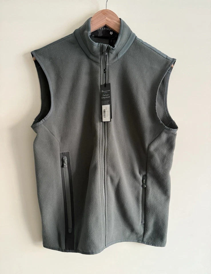 Greyson Men's Algonquin Golf Vest Scareb Gray Green, Size SMALL, BRAND NEW w TAG - Image 1 of 3