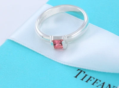 Anillo Tiffany & Co Plata Esterlina Rosa Turmalina Cuadrado Pila Banda Talla 6.5 Foto 1 de 4