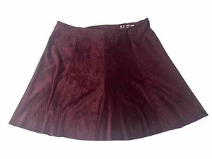 Falda para mujer BB Dakota roja granate talla 10 imitación vegana suade nueva con etiquetas - 17 pulgadas de largo - Imagen 1 de 6