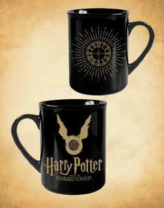 Taza de cerámica Harry Potter Final Stage & The Cursed Child negra con diseño dorado - Imagen 1 de 8