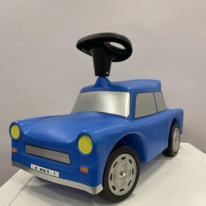 Tobogán para bebé Trabant Trabbi coche de culto vehículo para niños 68 cm a 20 kg a partir de 1 año - Imagen 1 de 6