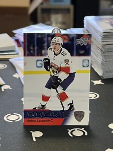 Anton Lundell 2021-22 Upper Deck NHL Star Rookies Box Set RC Rookie #22 Panthers - Picture 1 of 2