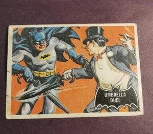 Batman Black Bat 1966 Trading Card TOPPS (Canadian) #23 Umbrella Duel - Picture 1 of 2
