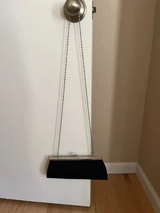 Bijoux Terner clutch Black fabric evening bag clasp gold chain shoulder strap - Picture 1 of 3