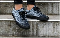 black velvet old skool vans