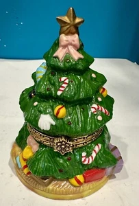 PROSPERITY TREE INT.CHRISTMAS TREE SHAPED TRINKET JEWELRY BOX HINGED LID 5" TALL - Picture 1 of 6