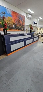 retail shop counter - Picture 1 of 5