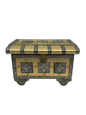Vintage Gold Ornate Jewellery/Trinket Chest – Decorative Storage Box - Image 1 of 4