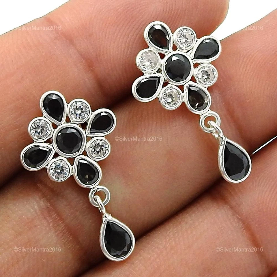 Orecchini Pendenti In Argento Massiccio 925 Con Gemma In Zirconia Cubica - Immagine 1 di 4