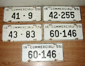 LOTE DE 5 MATRÍCULAS COMERCIALES IOWA 1955 VINTAGE - Imagen 1 de 11