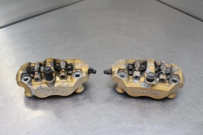05-06 KAWASAKI NINJA ZX6R RIGHT LEFT FRONT BRAKE CALIPER SET PAIR CALIPERS - Image 1 of 4