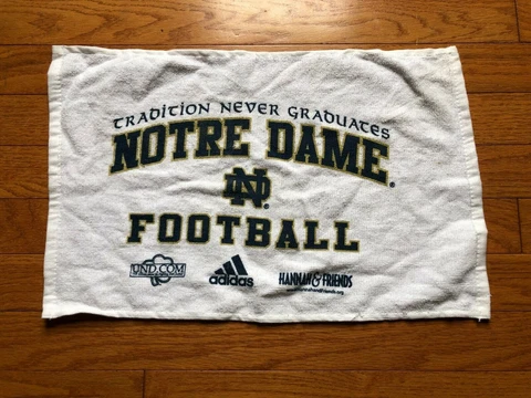 Commemorative Rally Towel Notre Dame Football 2005 Tradition Never Graduates Cover