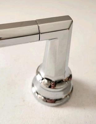 Toallero Brizo 692465-PC Beauclere 24", cromo pulido Foto 1 de 3