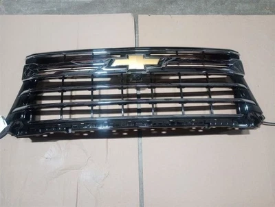 Rejilla 86533001 para 24-25 Silverado 2500 LTZ sin vista envolvente 2899045 Foto 1 de 4