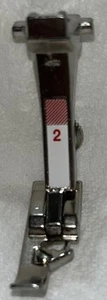 Bernina #2 Overlock Foot New Style - Picture 1 of 4