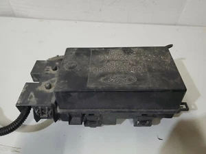 OEM Ford E150 Econoline Under Hood Primary Fuse Relay Box, 4.2L V6 SOHC 12V - Picture 1 of 4