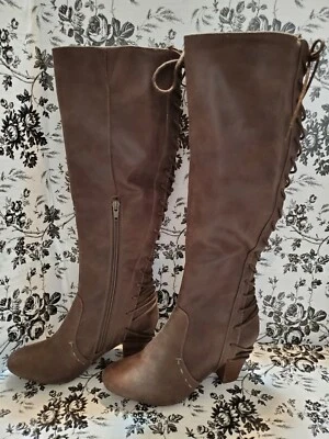 Report Women's Size 6 Brown Marisa Knee High Lace Up Boots - Image 1 of 4