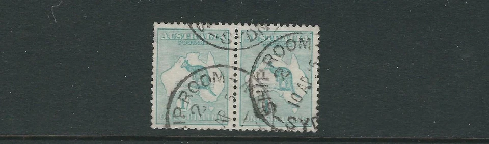 AUSTRALIEN 1913-14 KANGAROO (SG 11a 1sh pair wmk WD CWN/WD A) VF USED read desc - Bild 1 von 1