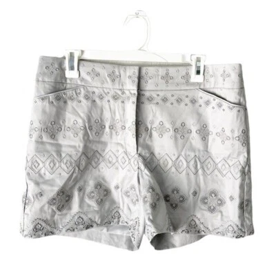 White House Black Market Shorts Women's 12 Light Gray Embroidered 5" Twill NWT - Image 1 of 4