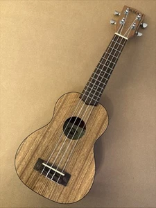 Kala KA-PWS Pacific Walnut Soprano Ukulele, Natural, Excellent - Picture 1 of 6