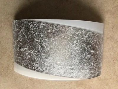 applique interno vetro bianco sabbiato e argento 35 x 20 cm 2 lampade max 60w - Immagine 1 di 4