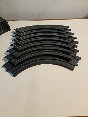 8 Life Like Racing Track Pack 9" Curved Track OBO Foto 1 de 4