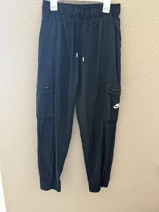 Nike Sportswear Youth LNylon Cargo Pants Black Pockets Bike Short Liner - Picture 1 of 4
