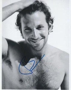 BRADLEY COOPER.. Hot Shirtless Stud - SIGNED - Picture 1 of 1