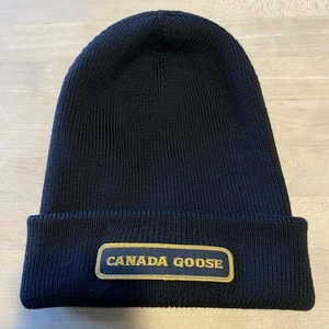 Toque emblema ganso de Canadá - Como nuevo - Negro - Auténtico - Imagen 1 de 6