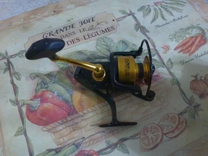Penn Spinfisher.V 4500 Spinning Reel - Picture 1 of 3