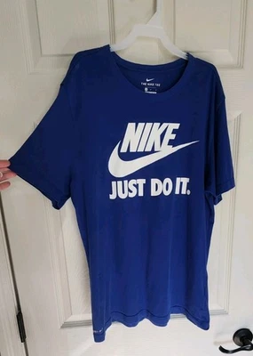 Camiseta Nike Hombre Talla MEDIANA Nike Dry-Fit Color Azul Foto 1 de 4