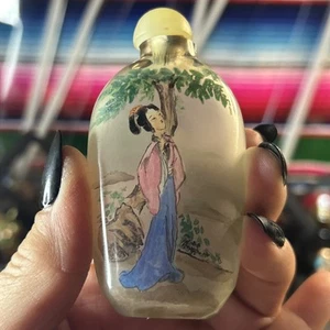 Chinesische Schnupftabakflasche innen bemalt hübsche Frau Glas - Bild 1 von 2