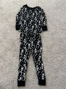 Juego de pijama Caden Lane baile esqueleto brilla en la oscuridad bambú niños pequeños talla 2T - Imagen 1 de 5