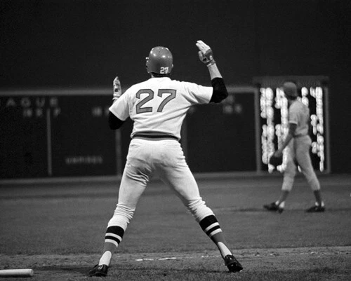 Boston Red Sox Carlton Fisk Photo 4 1975 World Series Photo - Image 1 of 1