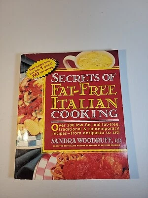 Secrets of Fat-Free Italian Cooking: Over 200 Low-Fat and Fat-Free Recipes - Image 1 of 4