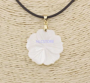 Natural White Mother of Pearl Shell Handmade 30mm Cameo Flower Pendant 18" Long - Picture 1 of 3