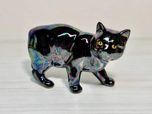 Vintage BLACK IRIDESCENT CAT w/ Yellow Eyes Ceramic Figurine 2”x5” - Picture 1 of 16