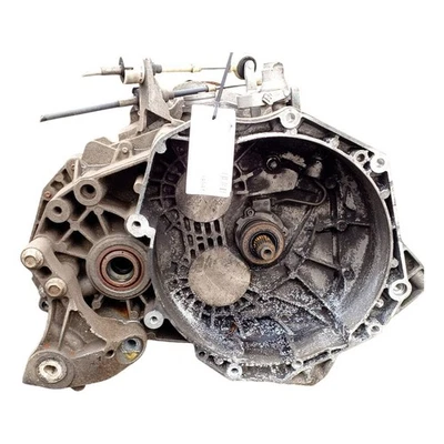 VAUXHALL ASTRA 1.6CDTI MK7 15-19 Gearbox Manual 6 Speed 55574460 - Image 1 of 4