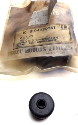 Bota NOS Isuzu GM 94020757 Foto 1 de 3