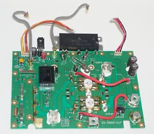 Kenwood J72-0080-32 Scheda Unità Finale TK-830H(G) Ricetrasmettitore FM UHF X45-3380-10 - Foto 1 di 1